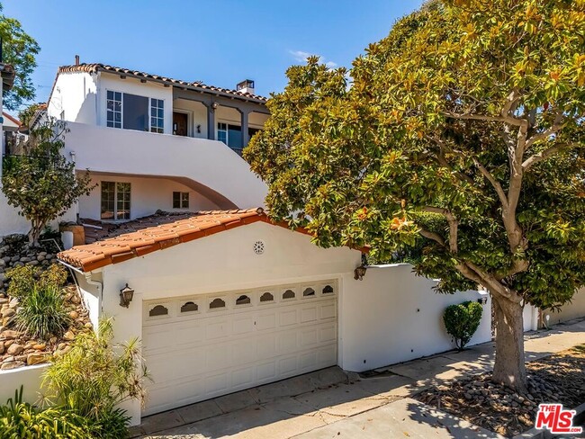 Photo - 1215 Edris Dr