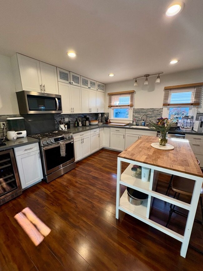 Photo - Imperial Beach - THE PERFECT BEACH COTTAGE 2 Bedroom / 2 Bath - Large lot! Don't Miss out!