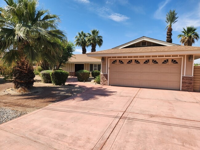 Photo - 79860 Fiesta Dr House