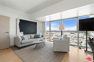 Photo - 13700 Marina Pointe Dr