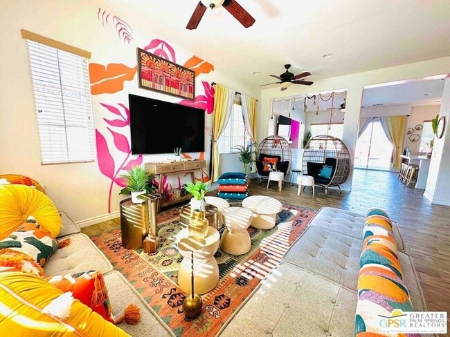 Photo - 43278 Freesia Pl