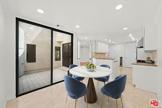 Photo - 2312 Century Hill