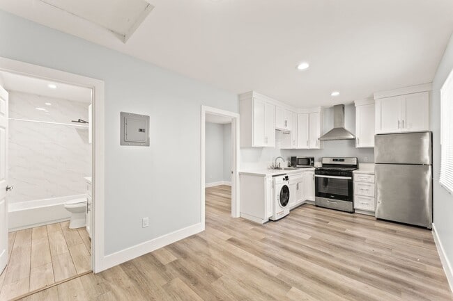 Photo - 1629 W Summit St Unit 1627-B