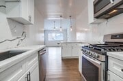 Photo - 435 W Regent St Unit 05