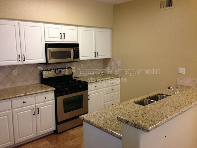 Photo - 12376 Carmel Country Rd Unit 202