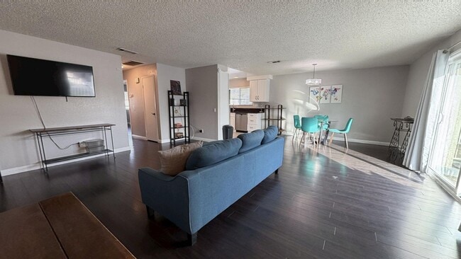 Photo - 511 E Brockton Ave Unit D