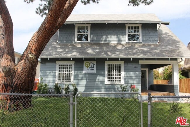 Building Photo - 2711 Orchard Ave. Unit 2711.4