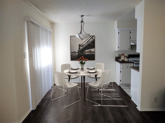 dining room staged - 3741 Westwodl blvd