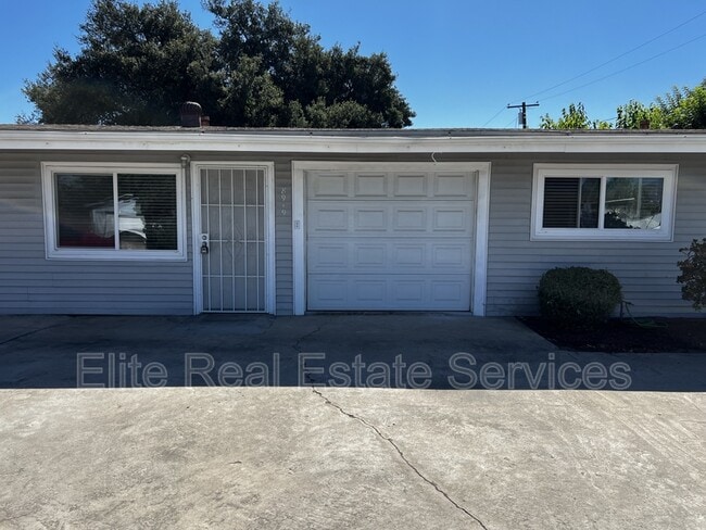 Building Photo - 8919 4th St Rental