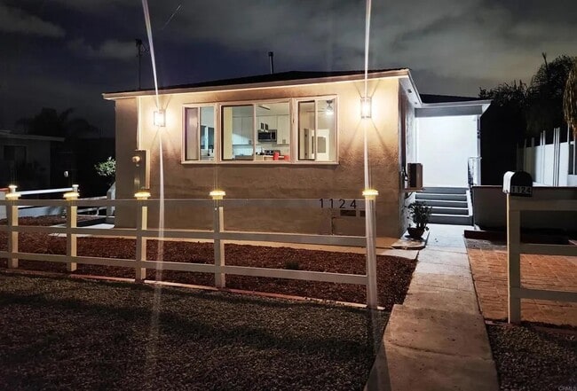 Photo - 1124 S 39th St