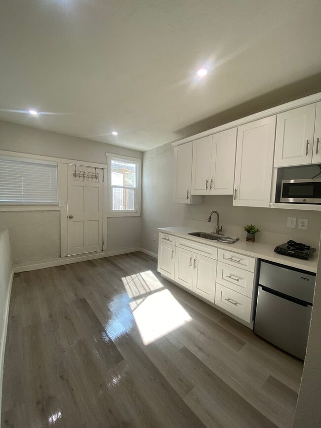 Photo - 655 Solano Ave