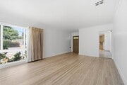 Photo - 2 bedroom, den and 1.5 bath, a few blocks of SPHS