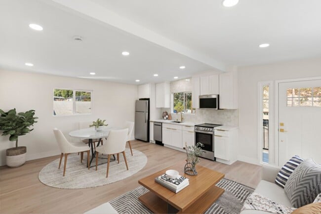 Photo - 3646 Curlew St Unit 2 - ADU