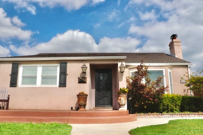 Photo - 11133 Rincon Dr