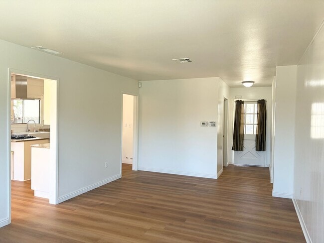 Photo - Dream Home with Pool. Updated Kitchen. Spa...