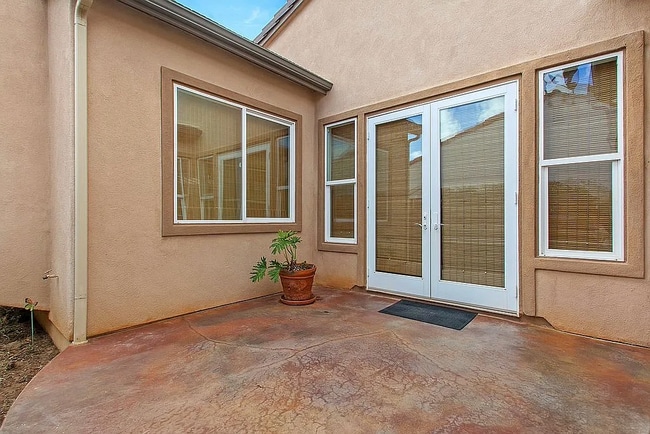 Photo - 27067 Sunningdale Way