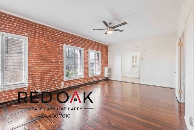 Building Photo - 854 S Oxford Ave Rental
