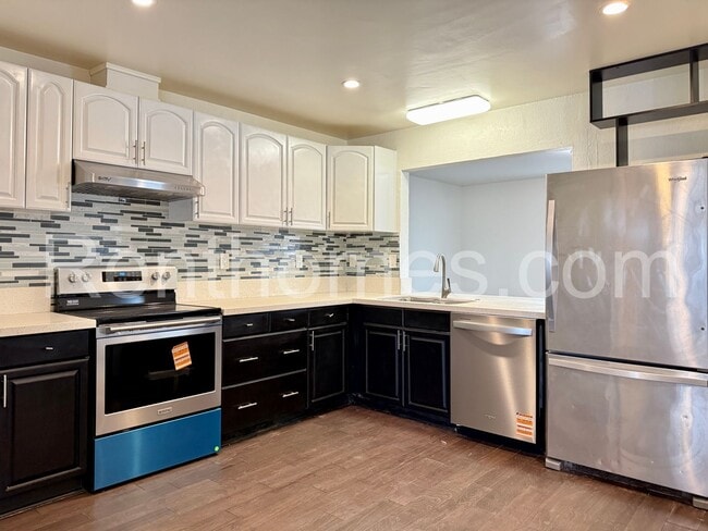 Photo - Santee, 9649 Mast Blvd, 12 Solar Panels, Quartz Counters, Dual Pane Windows, AC, 2 Car Garage wit...