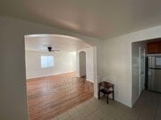 Photo - 762 W 21st St