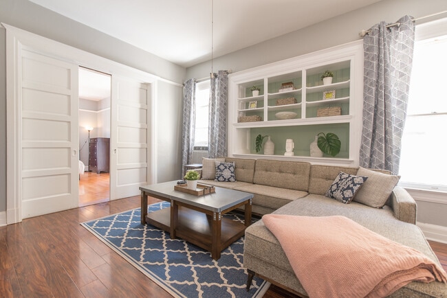 Photo - 1023 W 24th St Apartments Unit A
