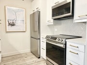 Photo - 425 W Beech St Apartment Unit ID1288264P