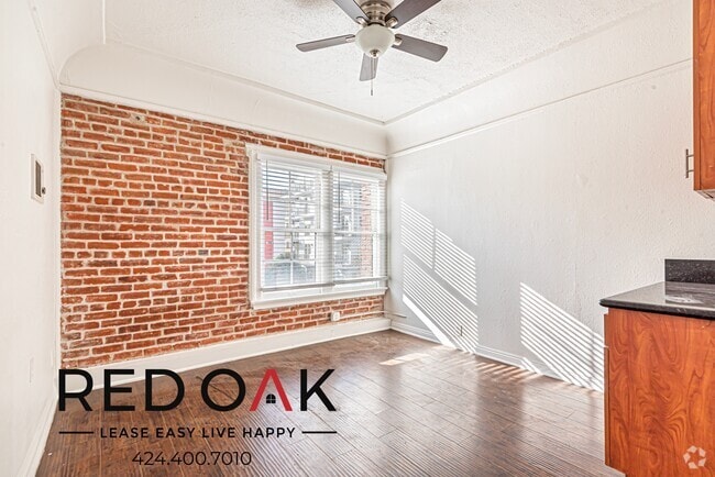 Building Photo - 716 S Berendo St Rental