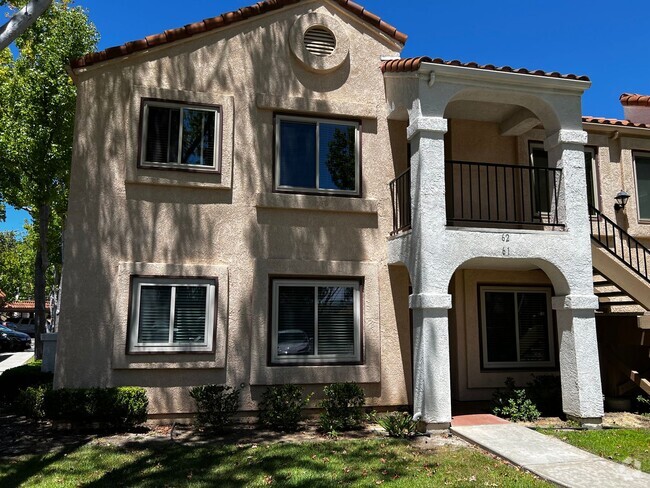 Building Photo - Newly Renovated 2B/2BA Condo in Mira Mesa! Unit 61