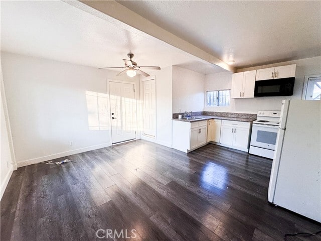 Photo - 1746 W 82nd St