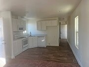 Photo - 21100 State St