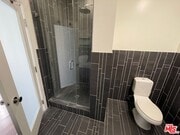 Photo - 727 W 7th St Unit 304