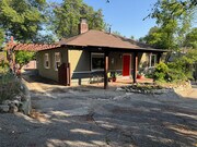 Photo - 1622 Foothill Blvd House