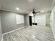 Photo - 165 N Pasadena Ave House