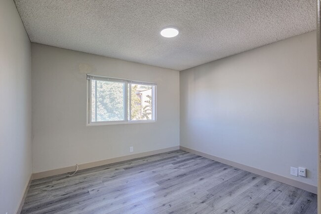 Photo - Spruce Ave Residences Unit 304 1/2