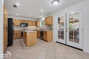 Photo - Bright & Spacious 4Bdm and 3Ba Home in Escondido!
