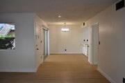Photo - The Huntington Sunset Apartments