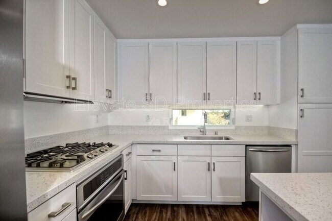 Photo - 2866 C St