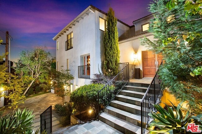Photo - 1655 N Crescent Heights Blvd