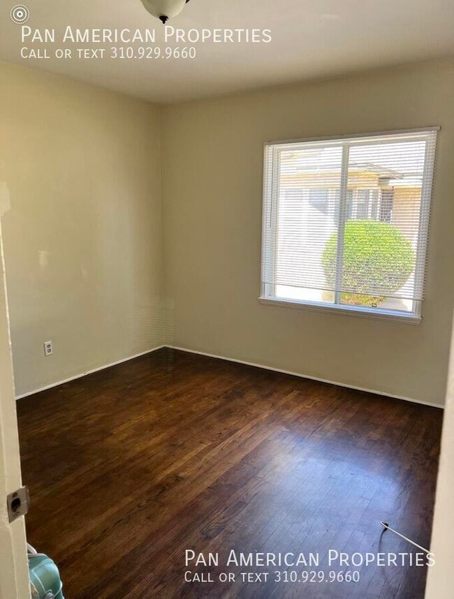 Photo - 3281 Minnesota Ave Unit B