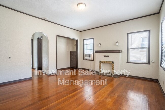 Photo - 3785 Park Blvd Unit #3