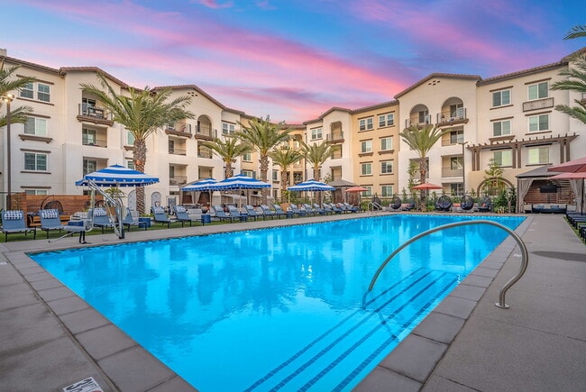 LIVIA at Scripps Ranch - LIVIA at Scripps Ranch Apartments