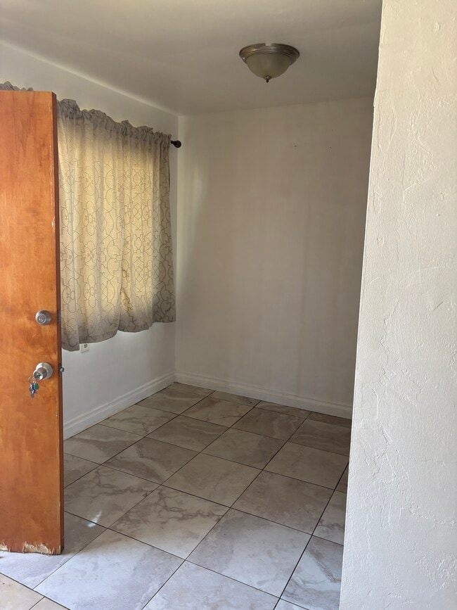 Photo - 5071 Sterling Ct Unit 5071