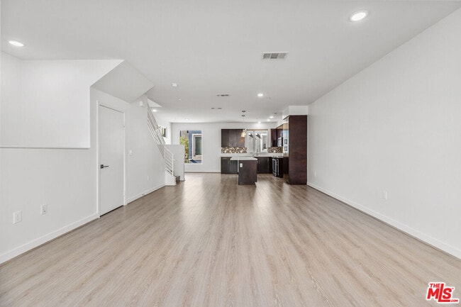 Photo - 2581 Arvia St Unit 8