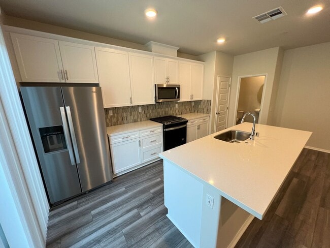 Photo - Brand new Condo with SOLAR for LEASE in Te...