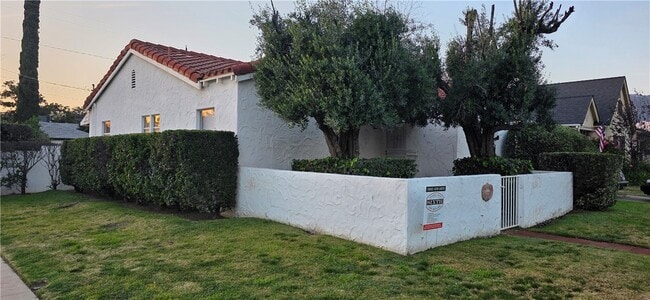 Photo - 3304 N Mountain View Ave