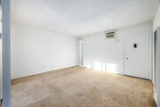 1BR, 1BA - 645SF - Living Room - 760 Earlham St