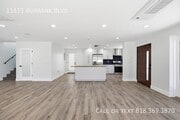 Photo - 11611 Burbank Blvd