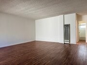 Photo - 3055 Foothill Blvd, La Crescenta, CA