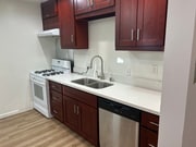 Kitchen - 418 N Chester Ave Unit #4