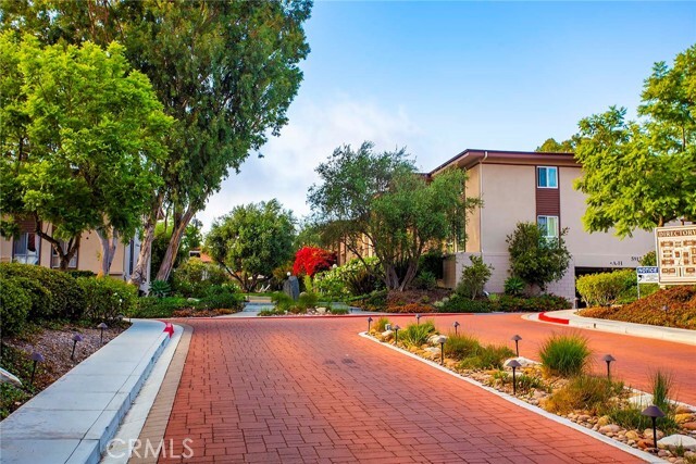 Photo - 5937 Armaga Spring Rd