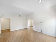 Photo - Beautiful 3B/2BA House w/ Attached Garage ...